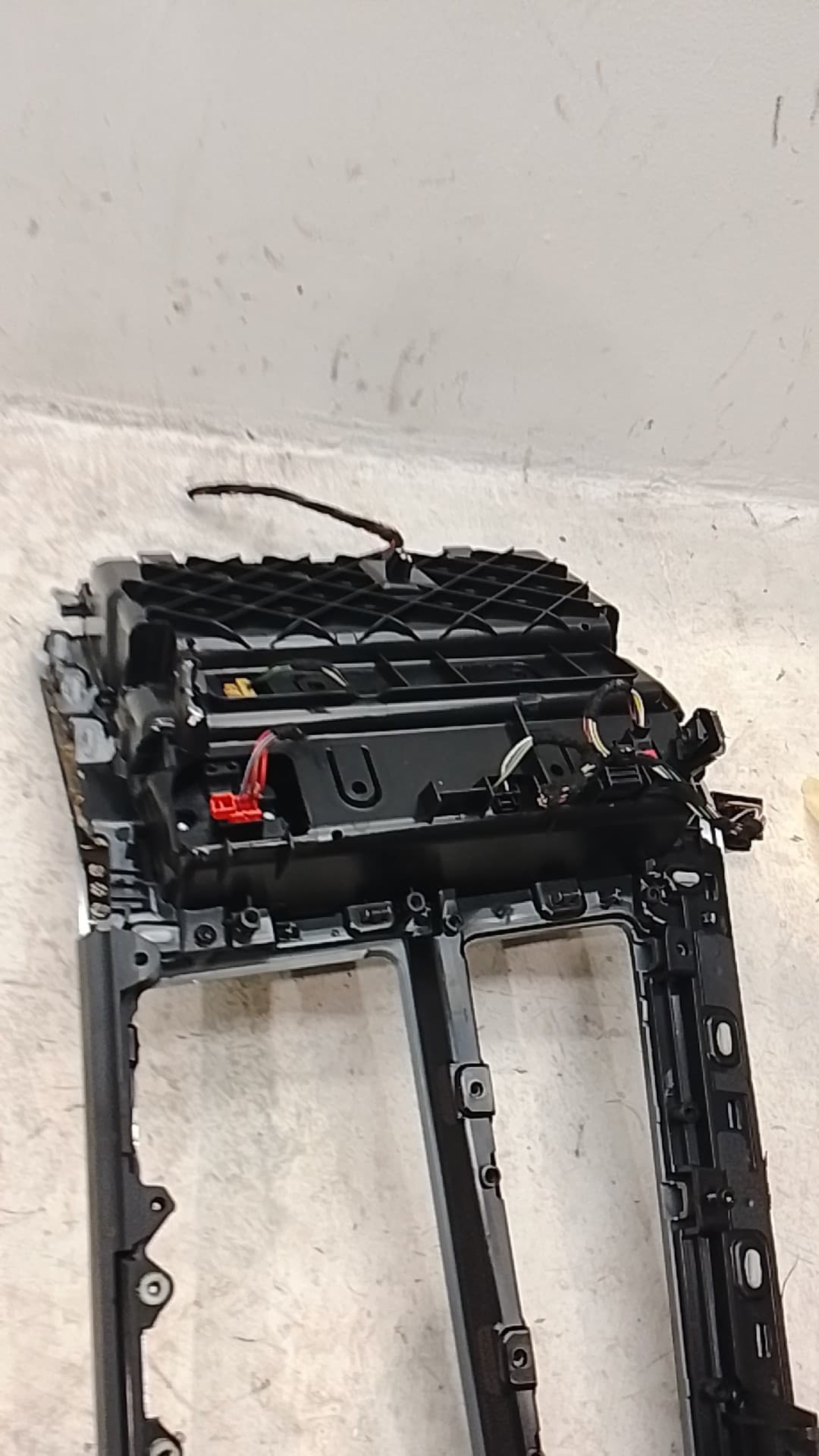Pantalla multifuncion AUDI A6 ALLROAD QUATTRO (4AH) 2