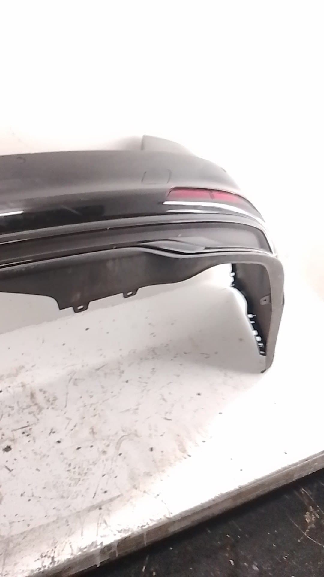 Paragolpes trasero AUDI A6 ALLROAD QUATTRO (4AH) 3