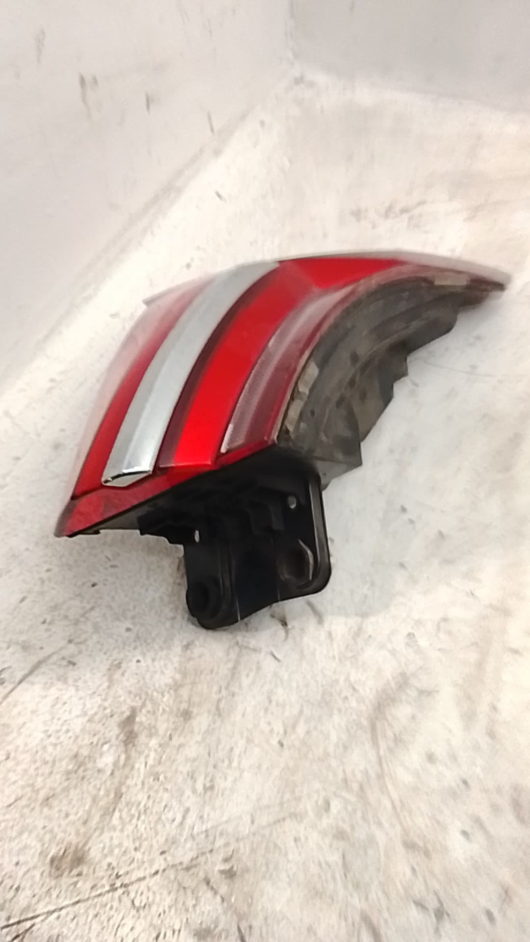 Piloto trasero izquierdo AUDI A6 ALLROAD QUATTRO (4AH) 4
