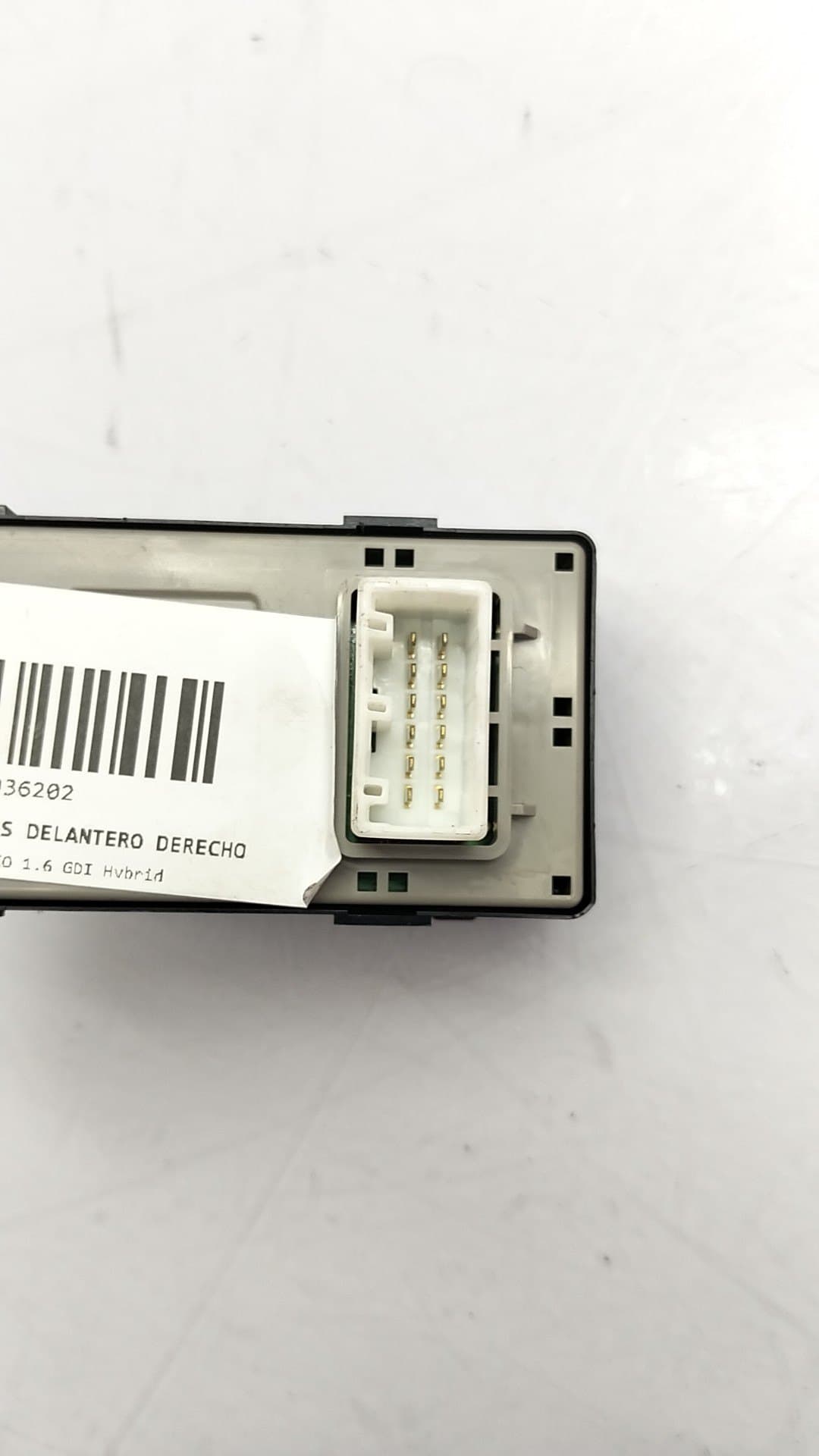 Mando elevalunas delantero derecho HYUNDAI IONIQ 4