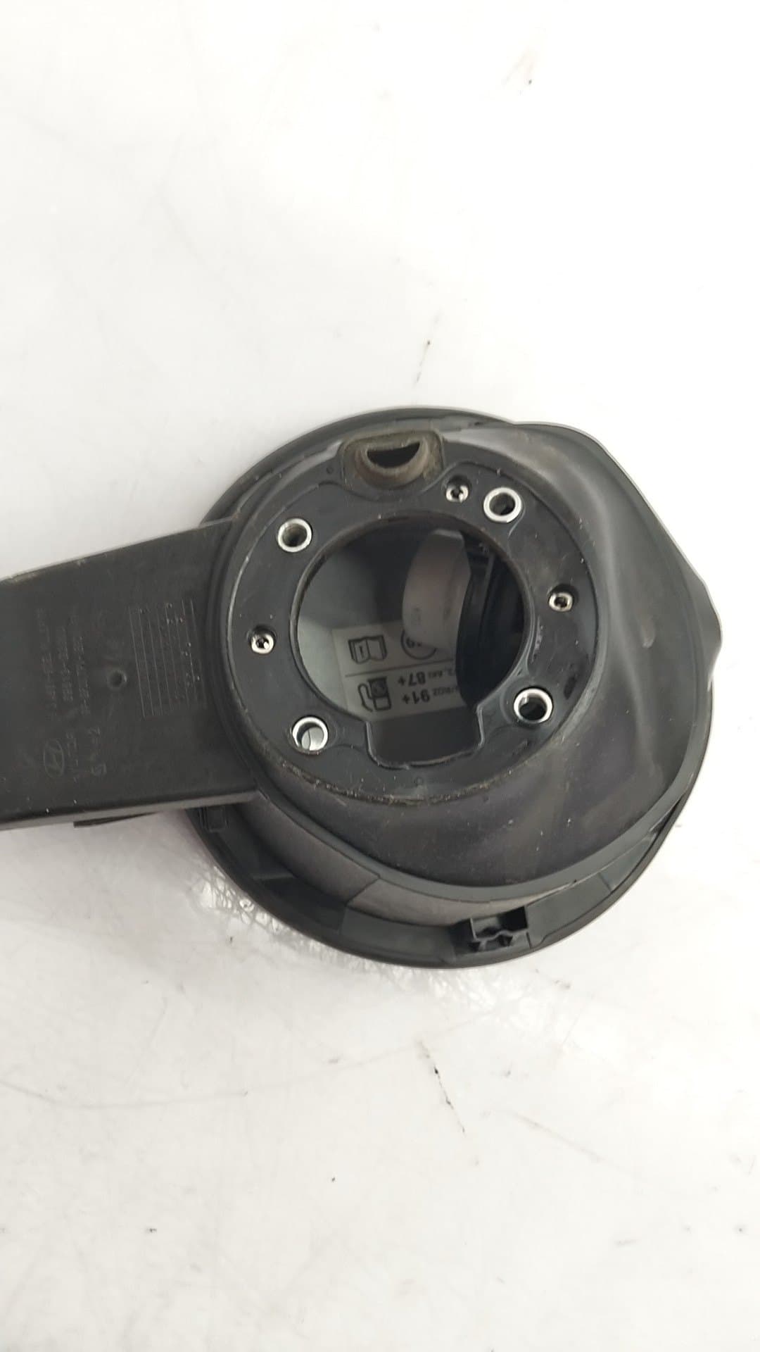 Tapa exterior combustible HYUNDAI IONIQ 3
