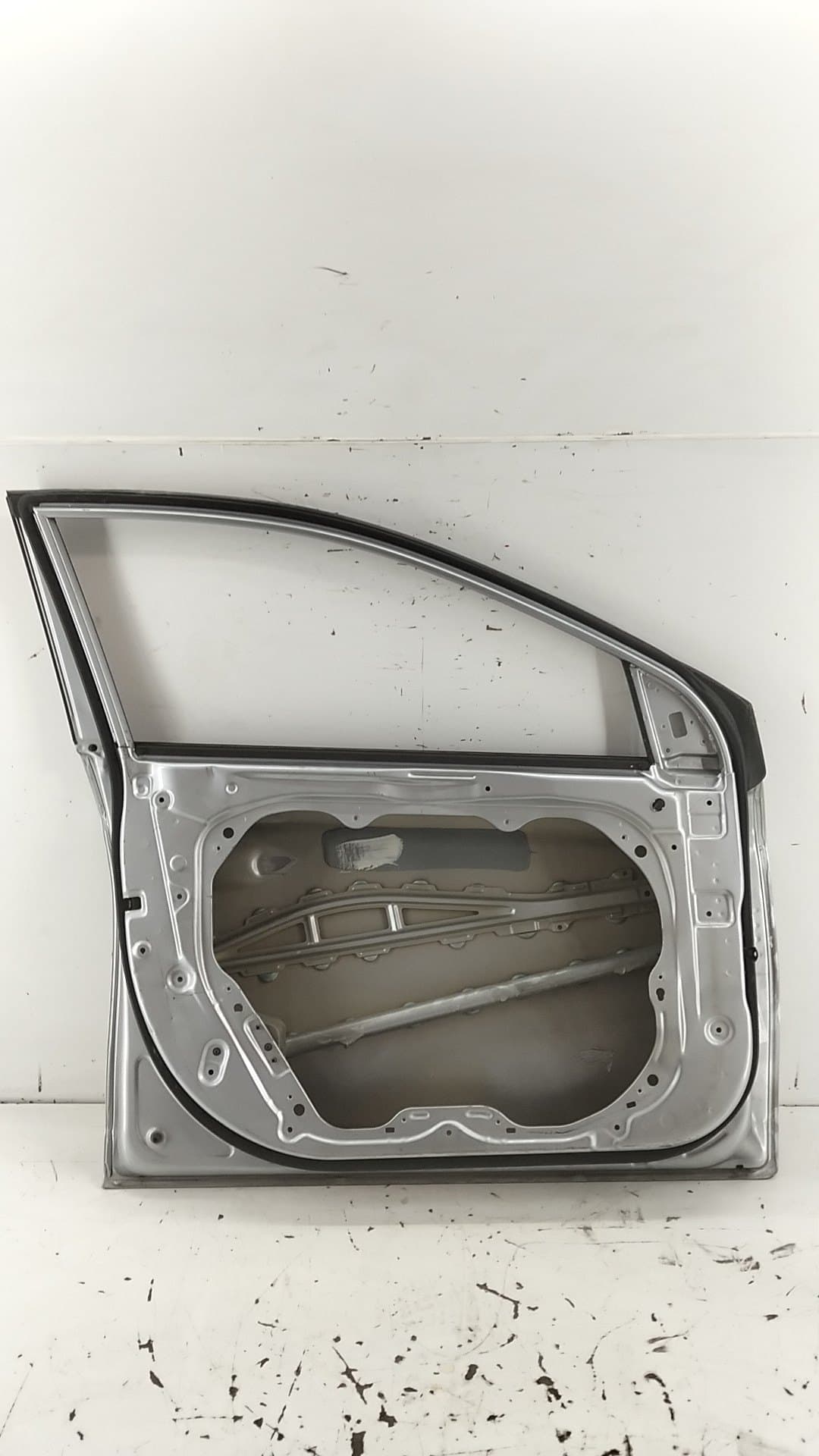 Puerta delantera izquierda HYUNDAI IONIQ 3