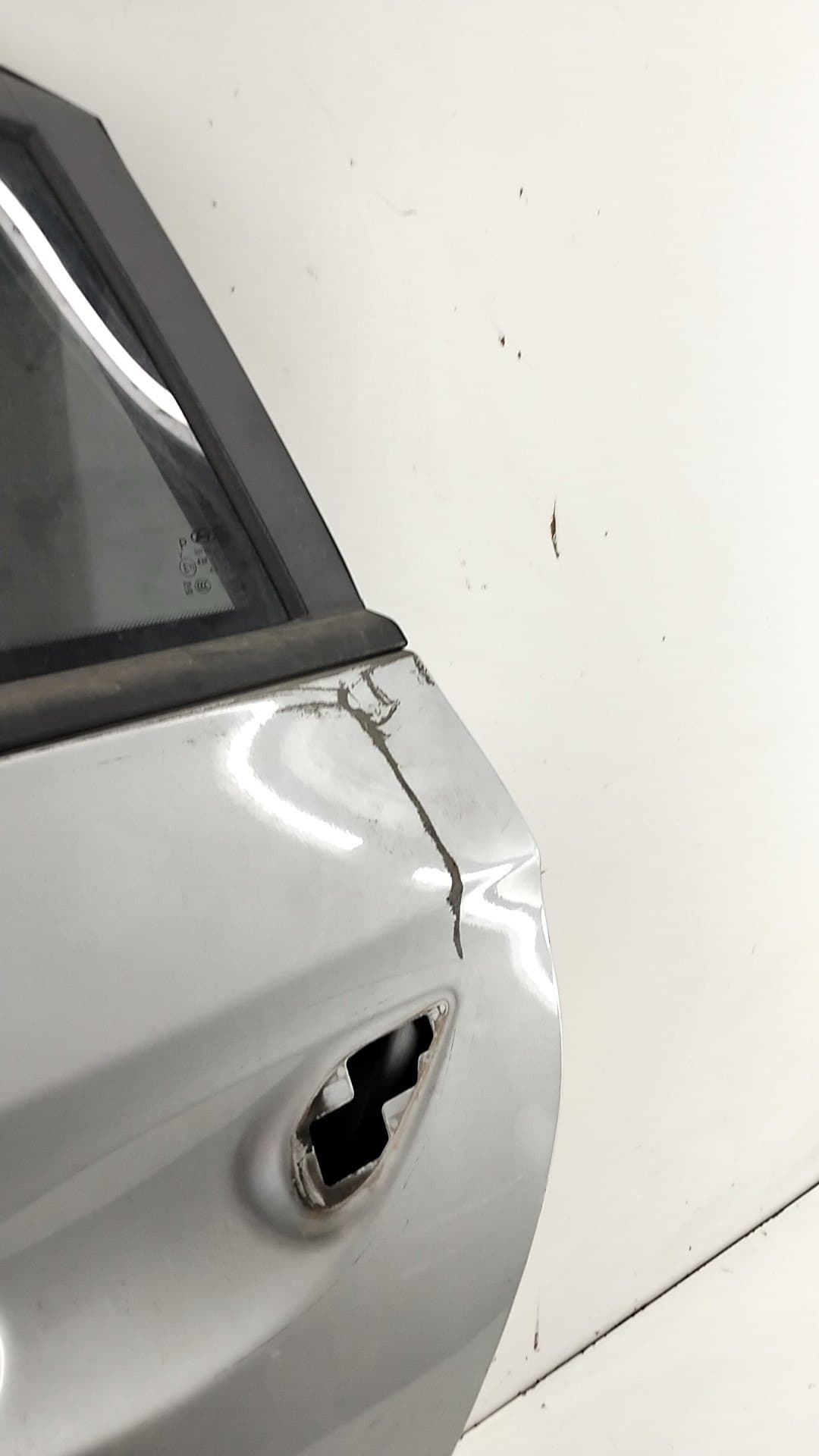 Puerta trasera izquierda HYUNDAI IONIQ 4