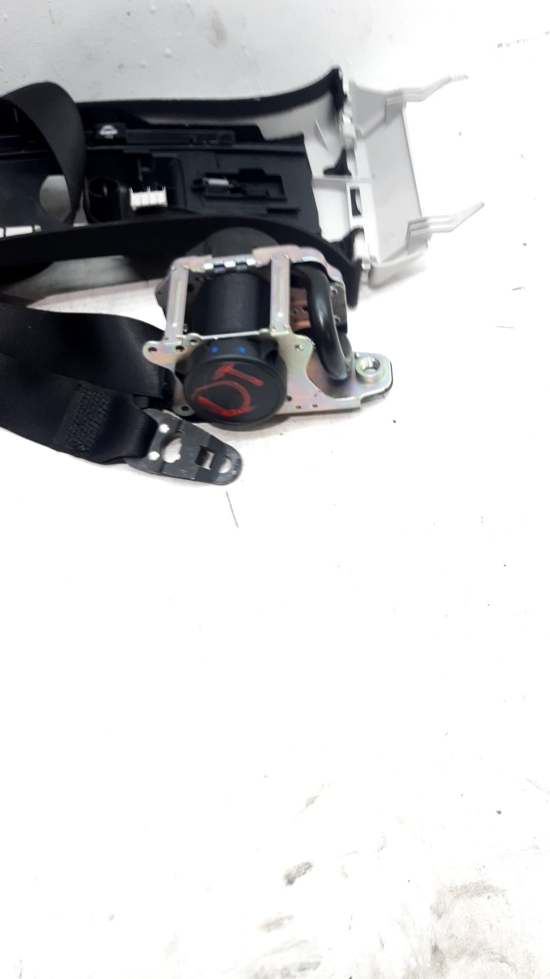 Cinturon seguridad trasero derecho MERCEDES-BENZ CLASE GLC (W253) 3