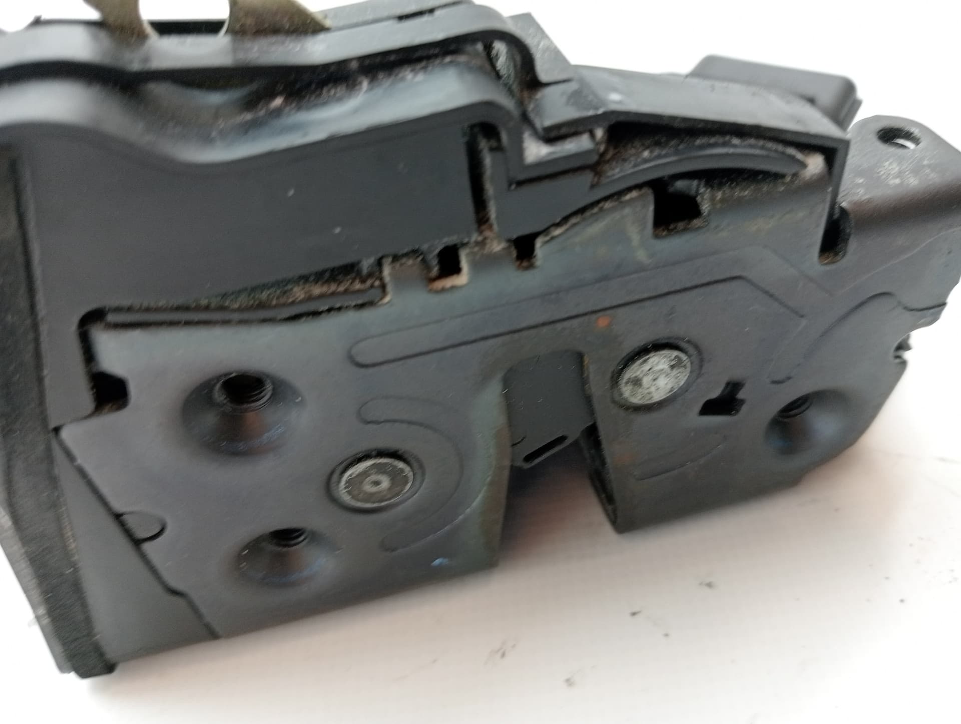 Cerradura puerta trasera derecha MAZDA 3 (BK) 2