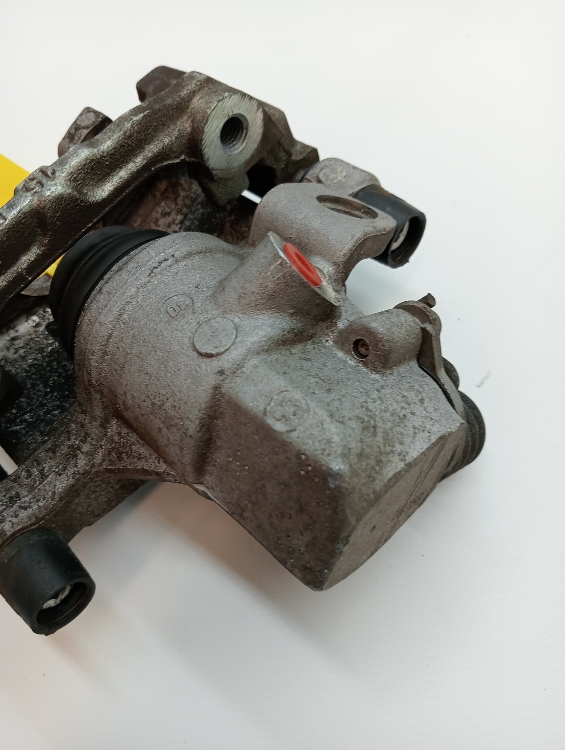 Recambio MAZDA 3 (BK) ref. BPYK2661XA 2