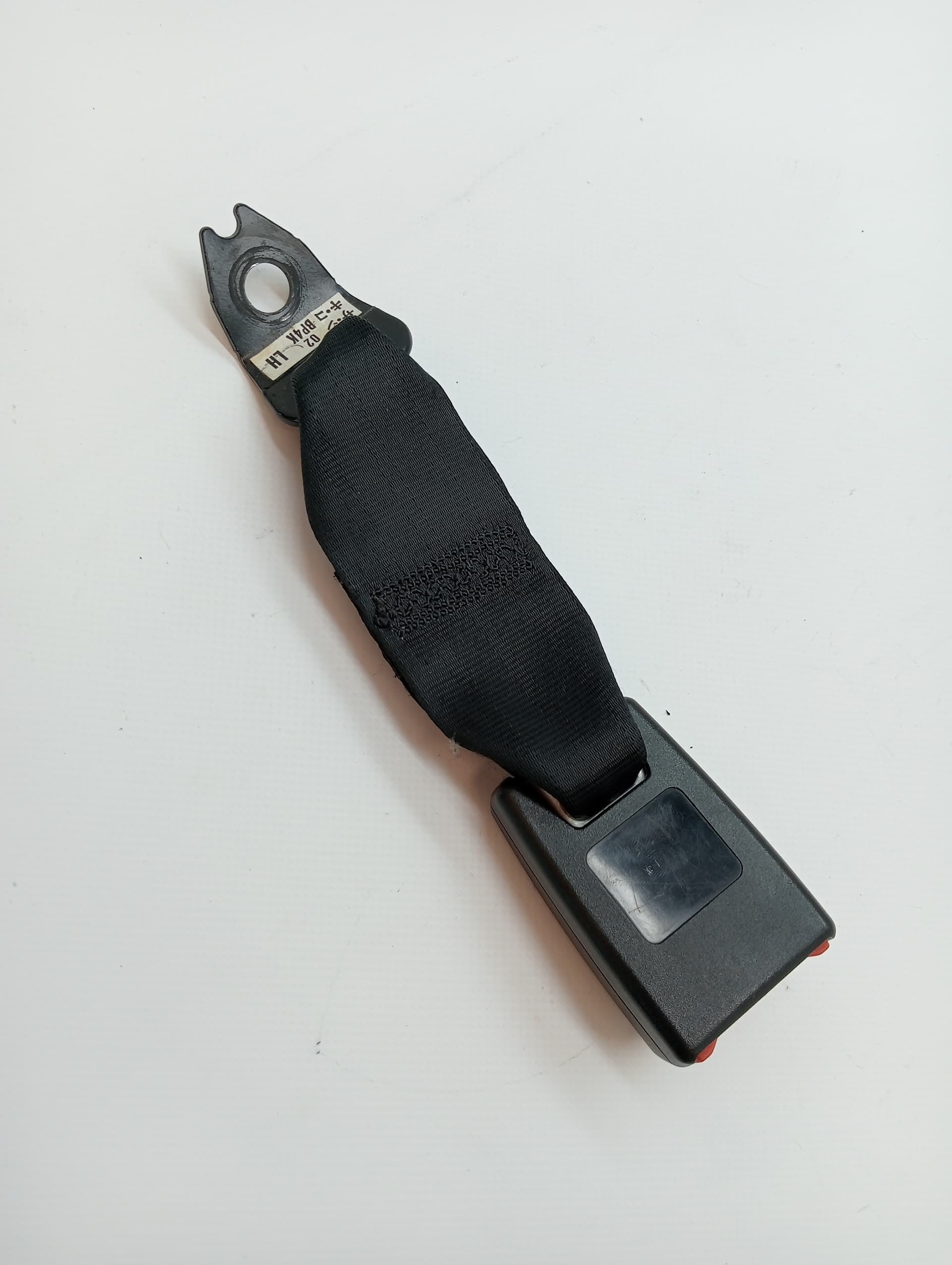 Enganche cinturon MAZDA 3 (BK) 2