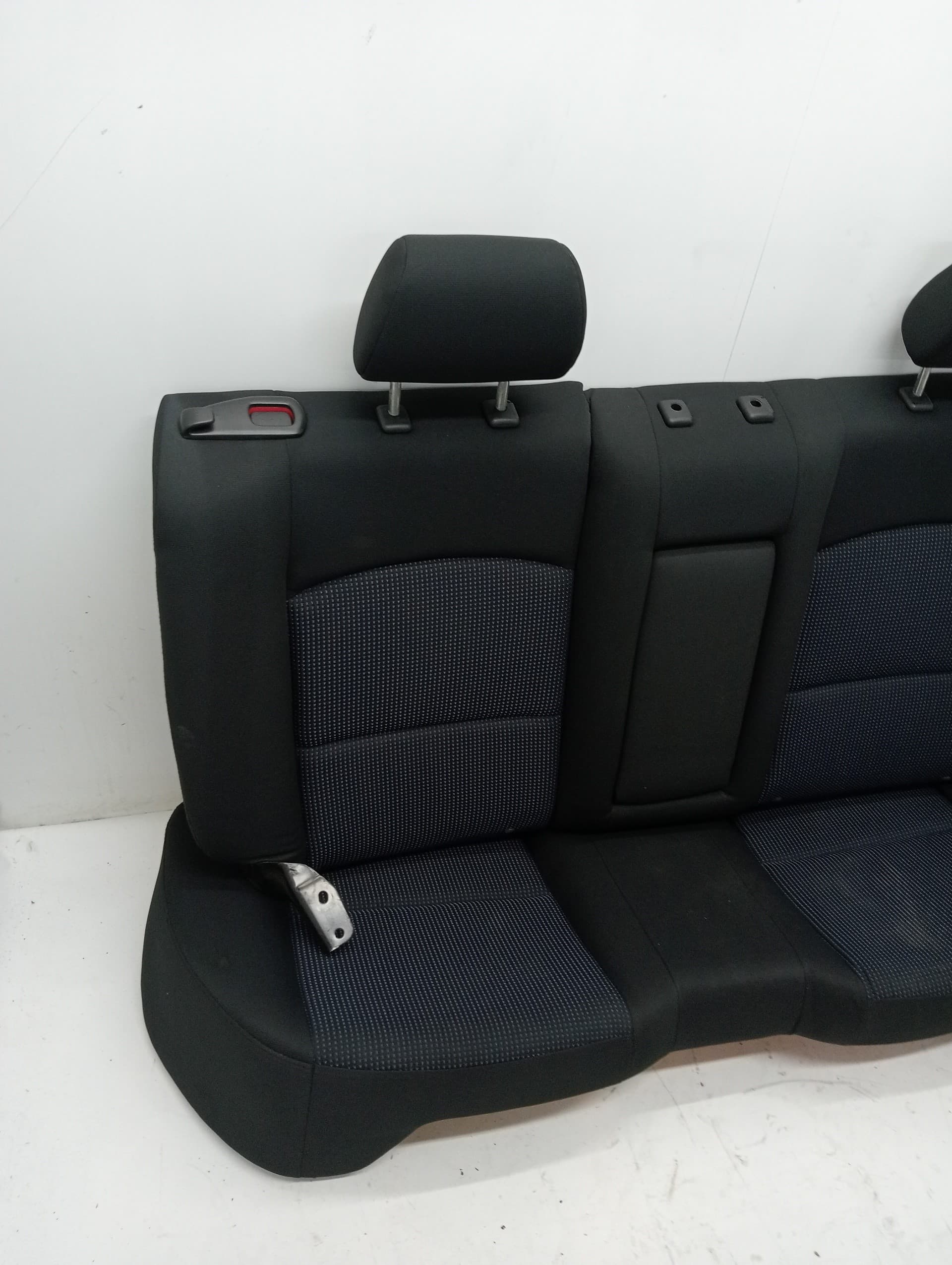 Cerradura asientos traseros MAZDA 3 (BK) 3