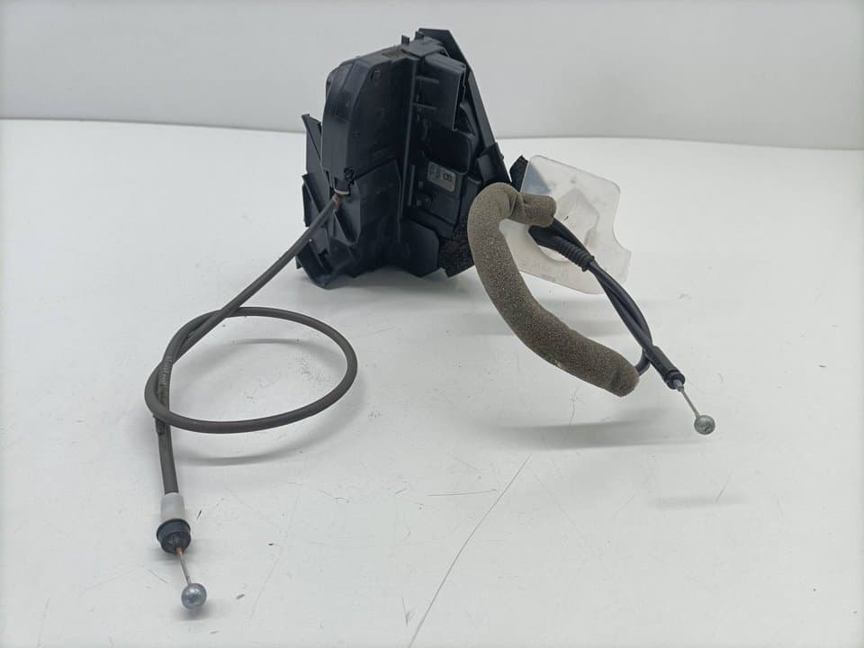Cerradura puerta delantera izquierda NISSAN QASHQAI (J10) 4