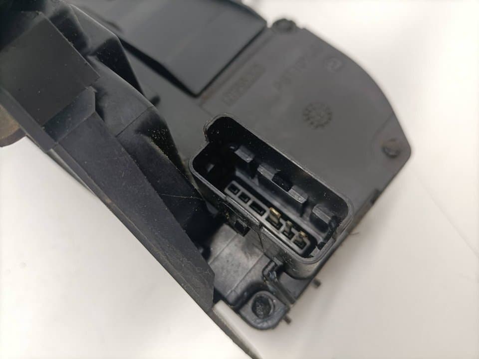 Cerradura puerta delantera izquierda NISSAN QASHQAI (J10) 2