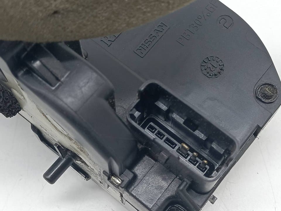 Cerradura puerta trasera izquierda NISSAN QASHQAI (J10) 2