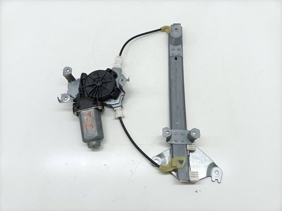 Elevalunas trasero izquierdo NISSAN QASHQAI (J10)
