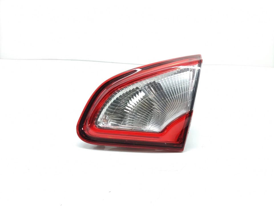 Piloto trasero derecho interior NISSAN QASHQAI (J10)