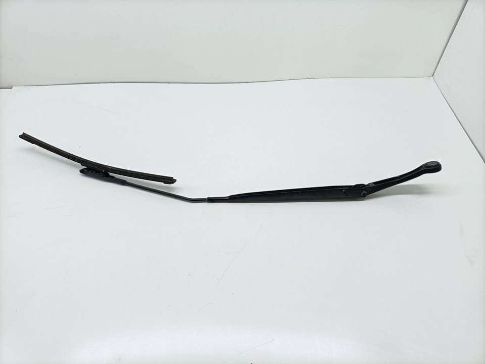 Brazo limpia delantero izquierdo NISSAN QASHQAI (J10)