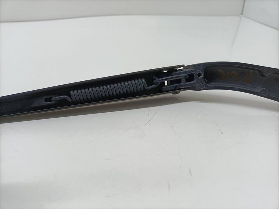 Brazo limpia delantero derecho NISSAN QASHQAI (J10) 2