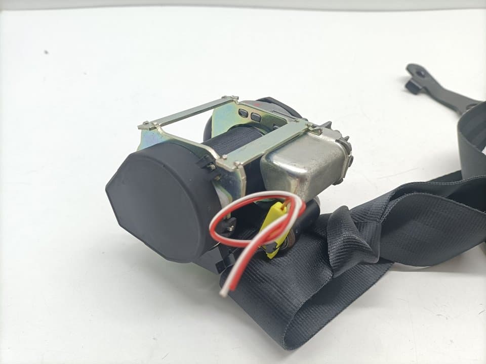 Cinturon seguridad delantero izquierdo NISSAN QASHQAI (J10)