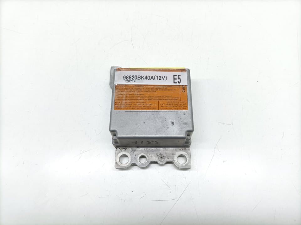Centralita airbag NISSAN QASHQAI (J10)