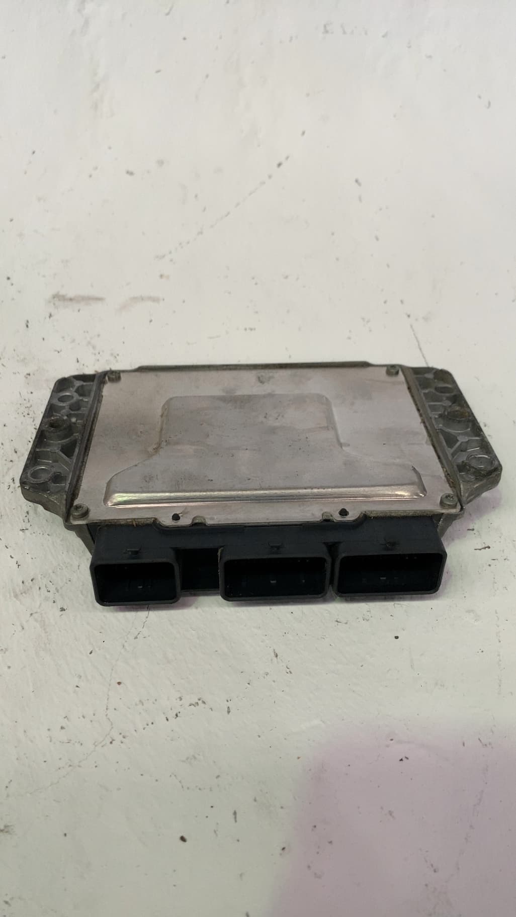 Centralita motor uce RENAULT SCENIC III 2