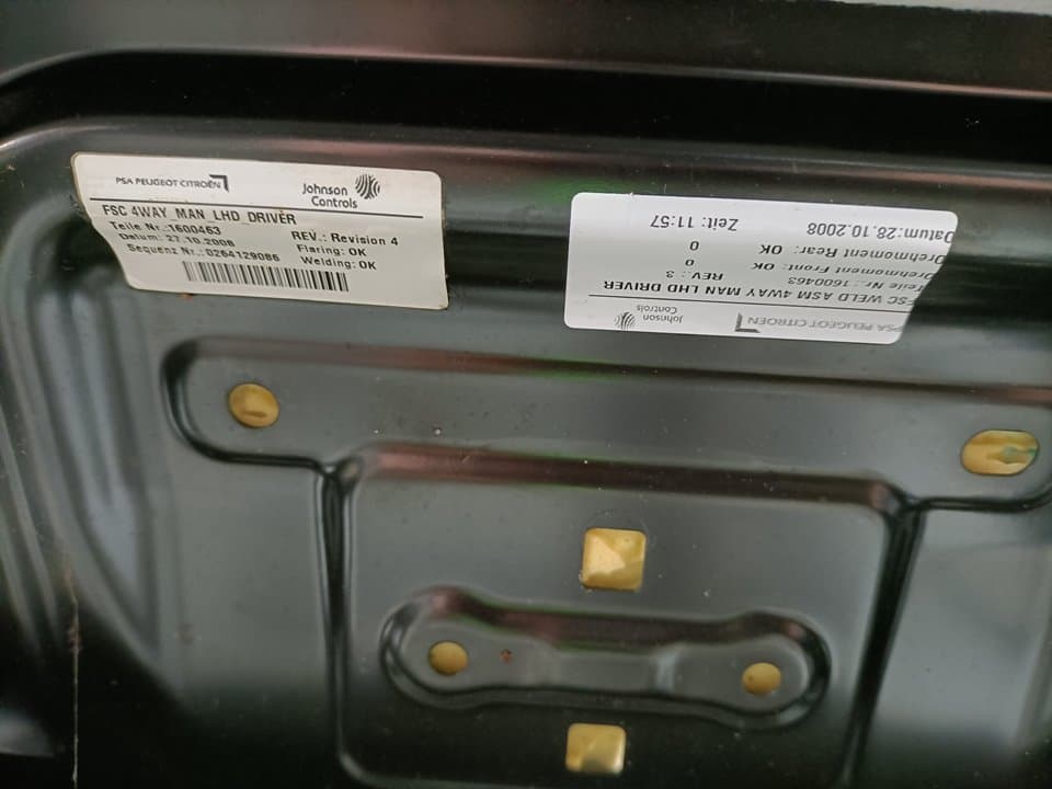 Asiento delantero izquierdo PEUGEOT 3008 2