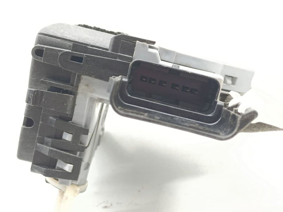 Cerradura puerta trasera izquierda PEUGEOT 3008 4