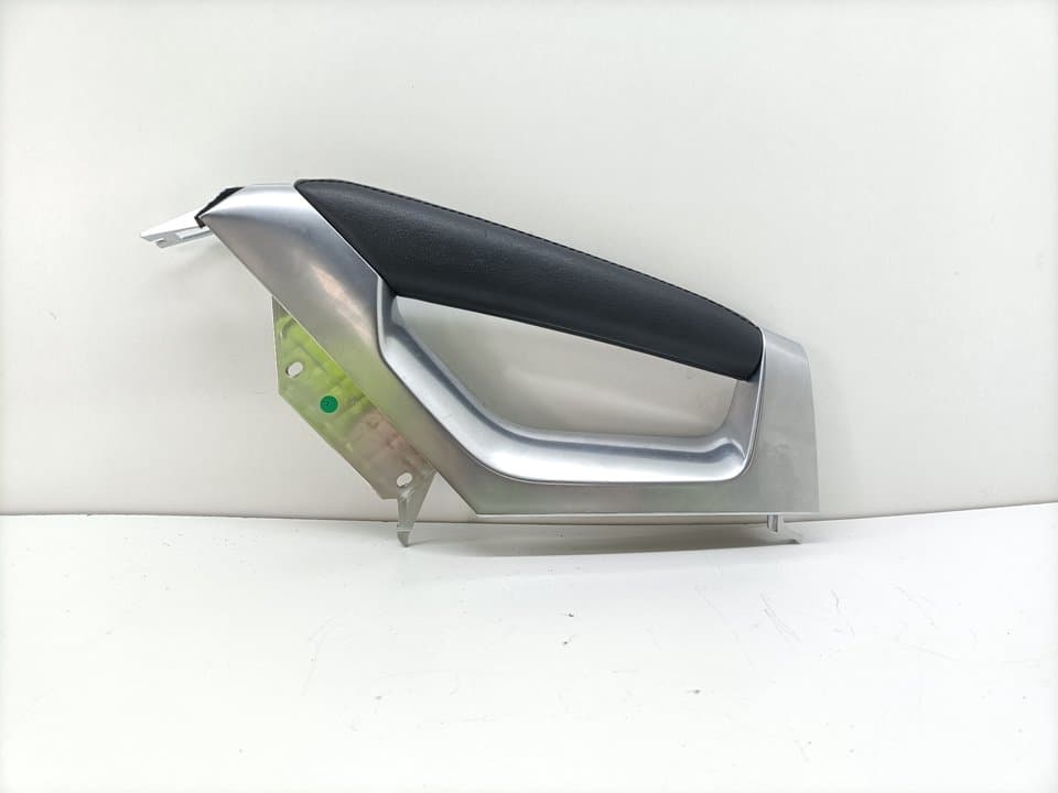 Plastico PEUGEOT 3008