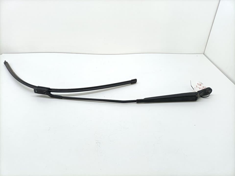 Brazo limpia delantero izquierdo PEUGEOT 3008