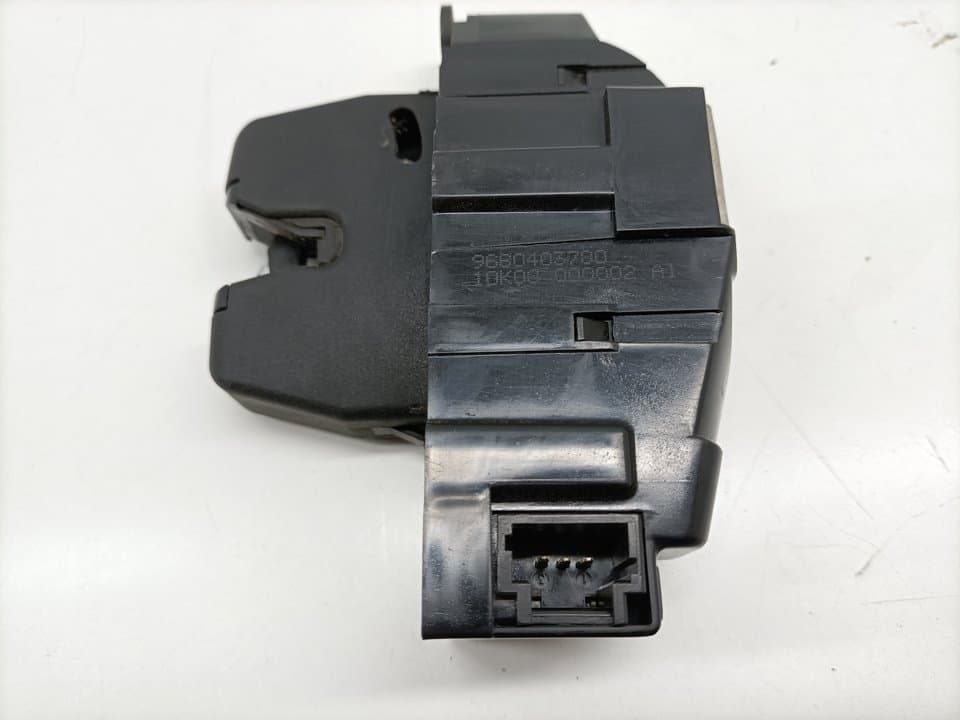 Cerradura maletero / porton PEUGEOT 3008 2