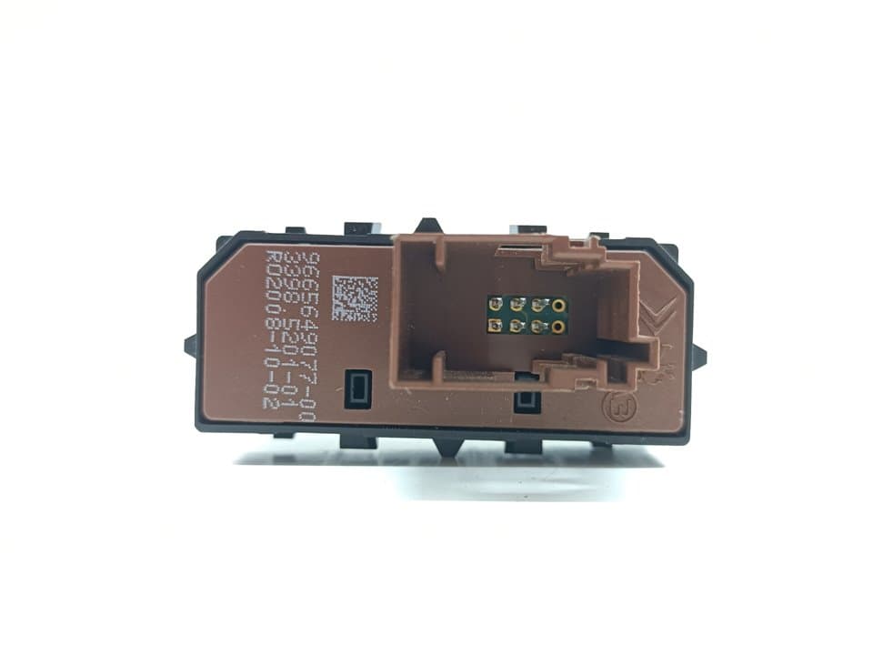 Interruptor PEUGEOT 3008 4