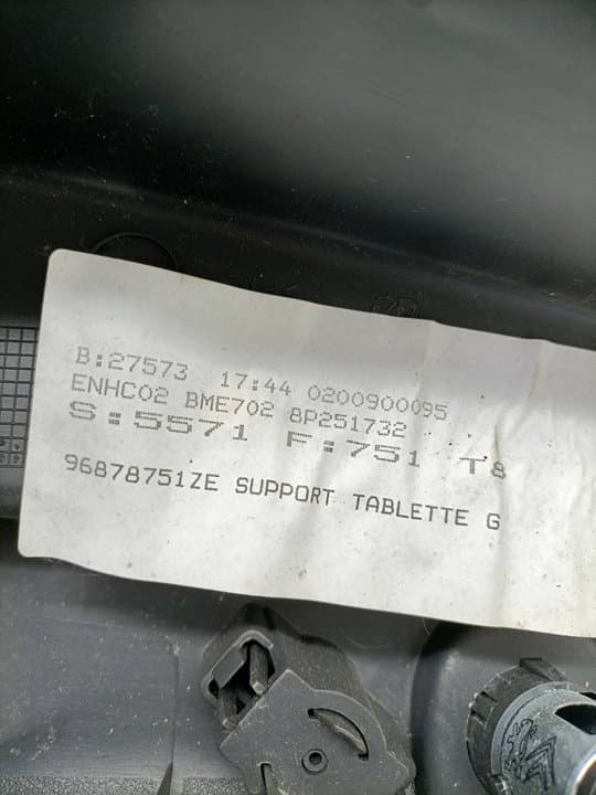 Plastico PEUGEOT 3008 2