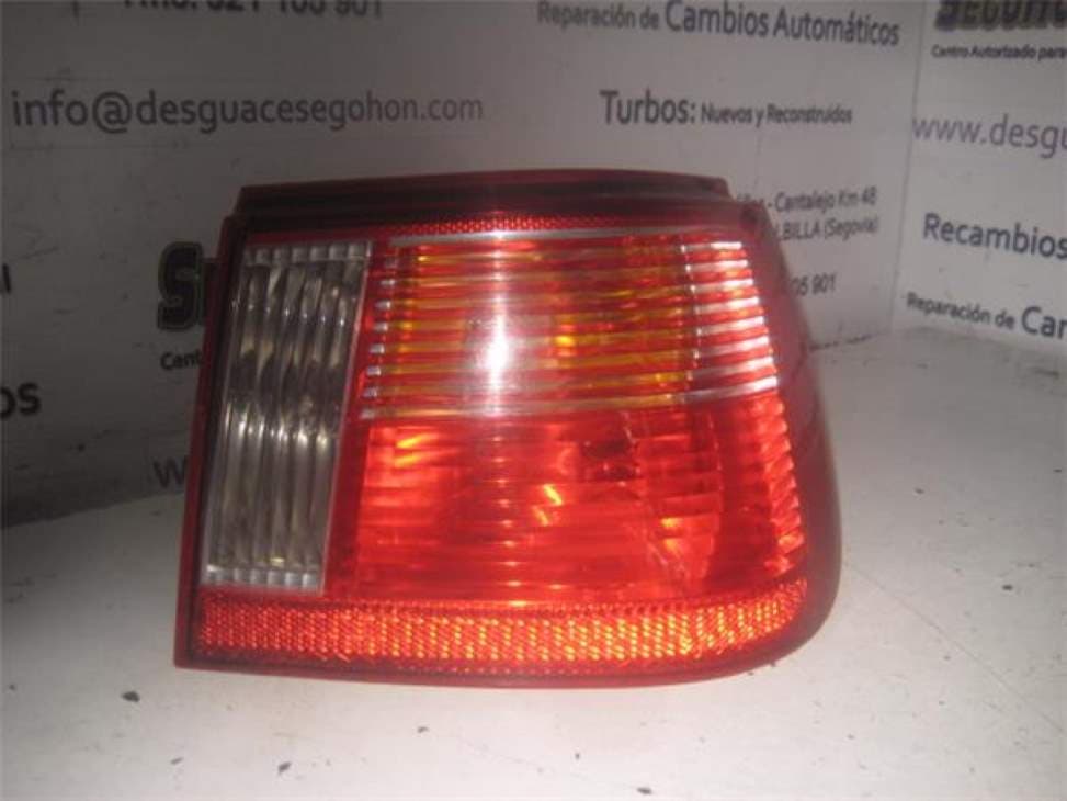Piloto trasero derecho SEAT IBIZA (6K1)