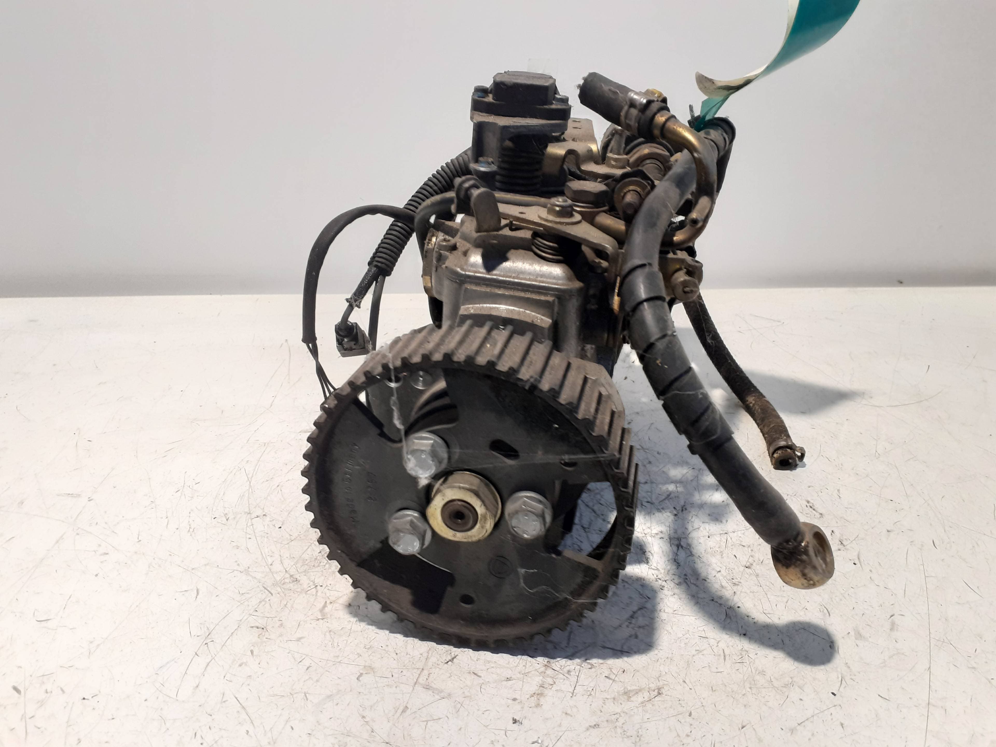 Bomba inyeccion FIAT BRAVA (182)