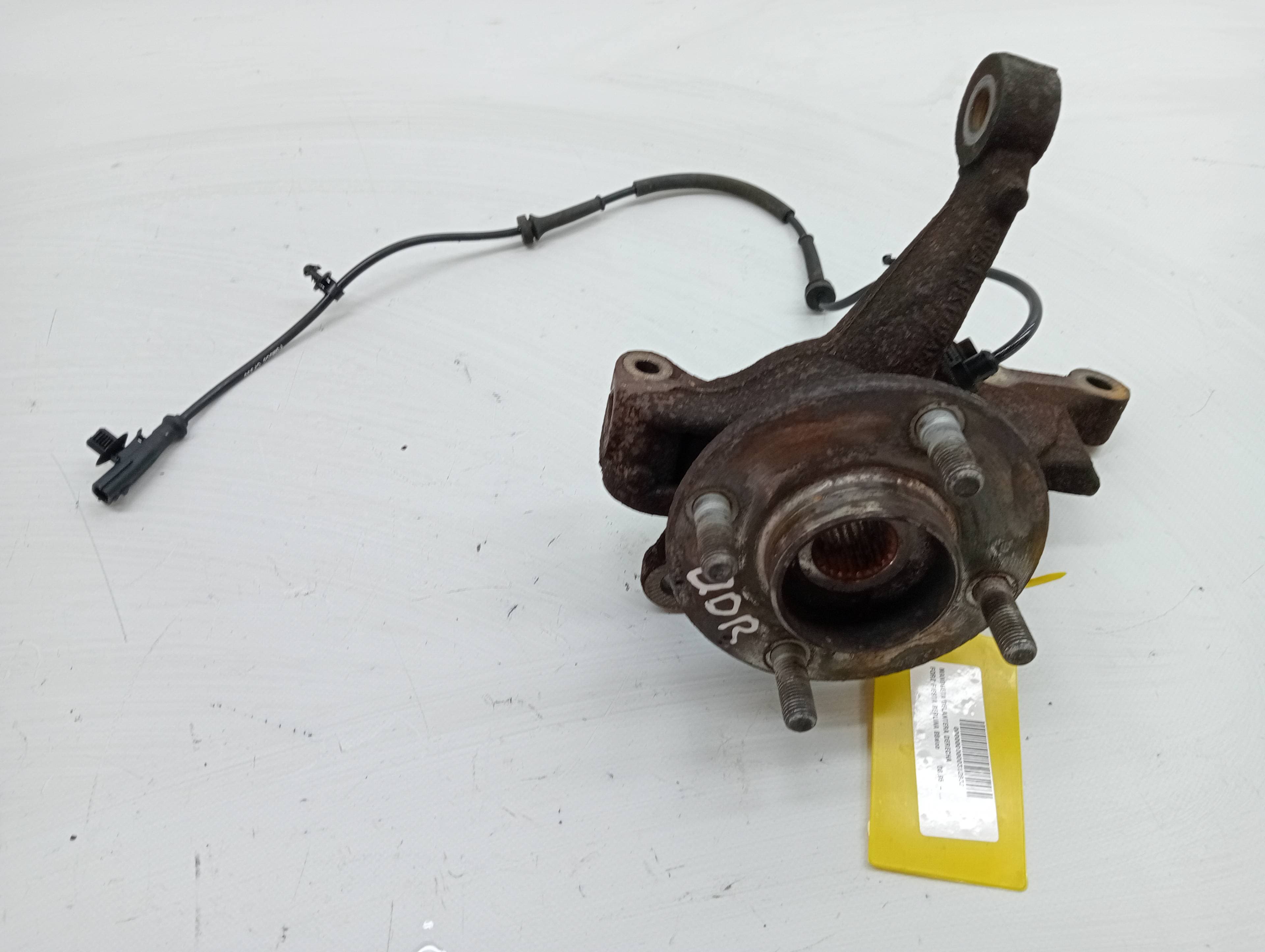 Mangueta delantera derecha FORD FIESTA BERLINA