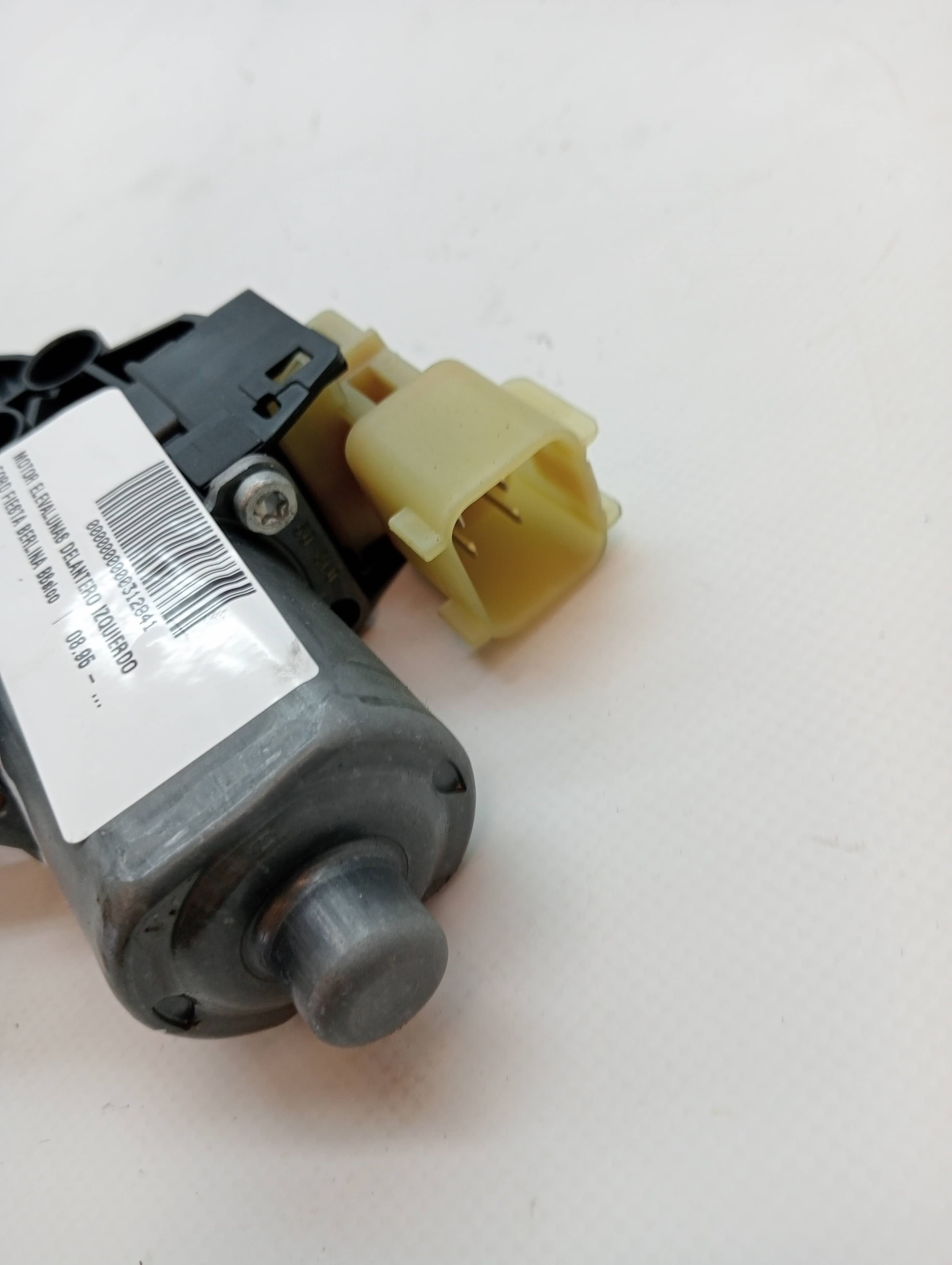 Motor elevalunas delantero izquierdo FORD FIESTA BERLINA 2