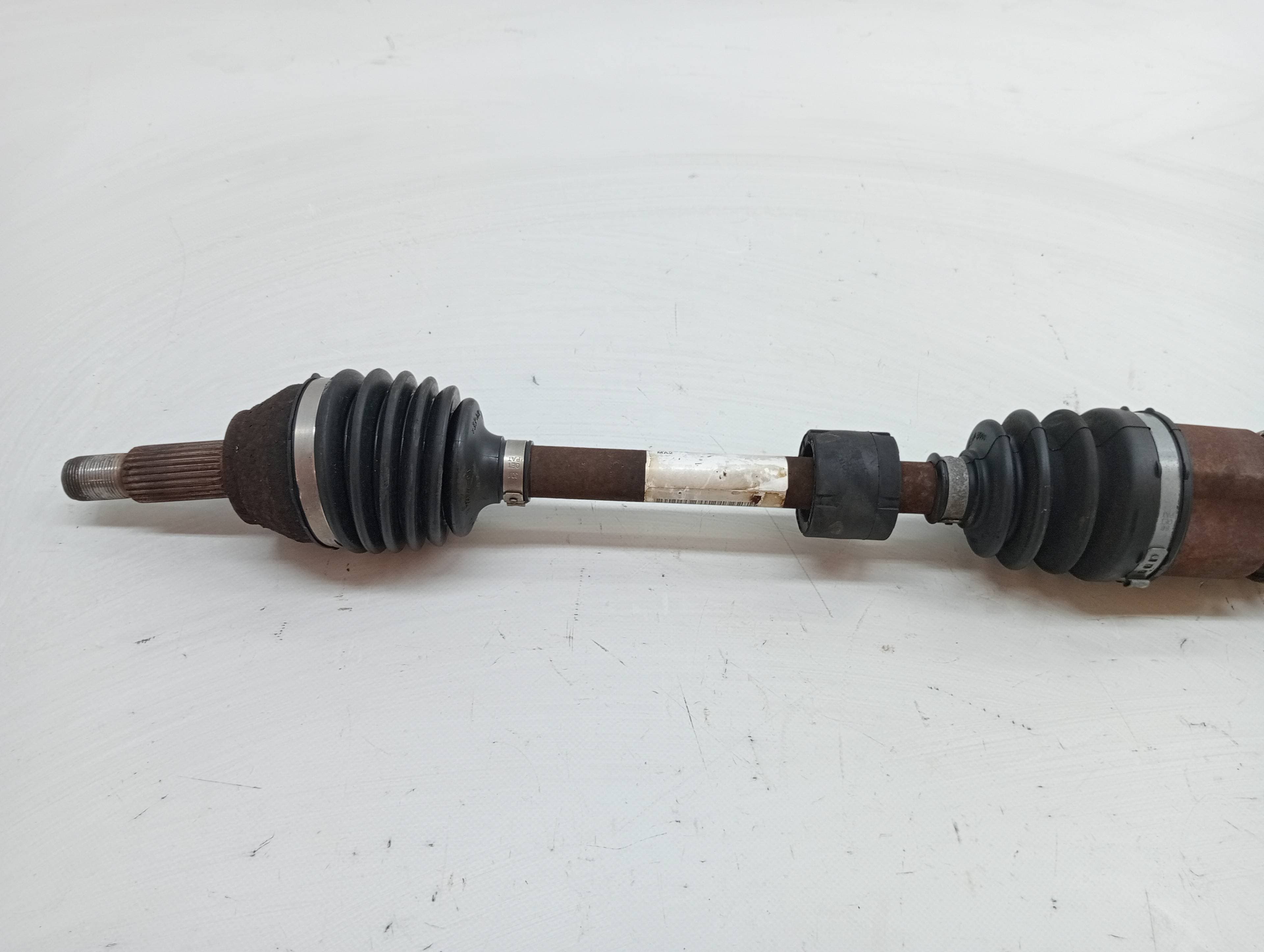 Transmision delantera derecha FORD FIESTA BERLINA 3