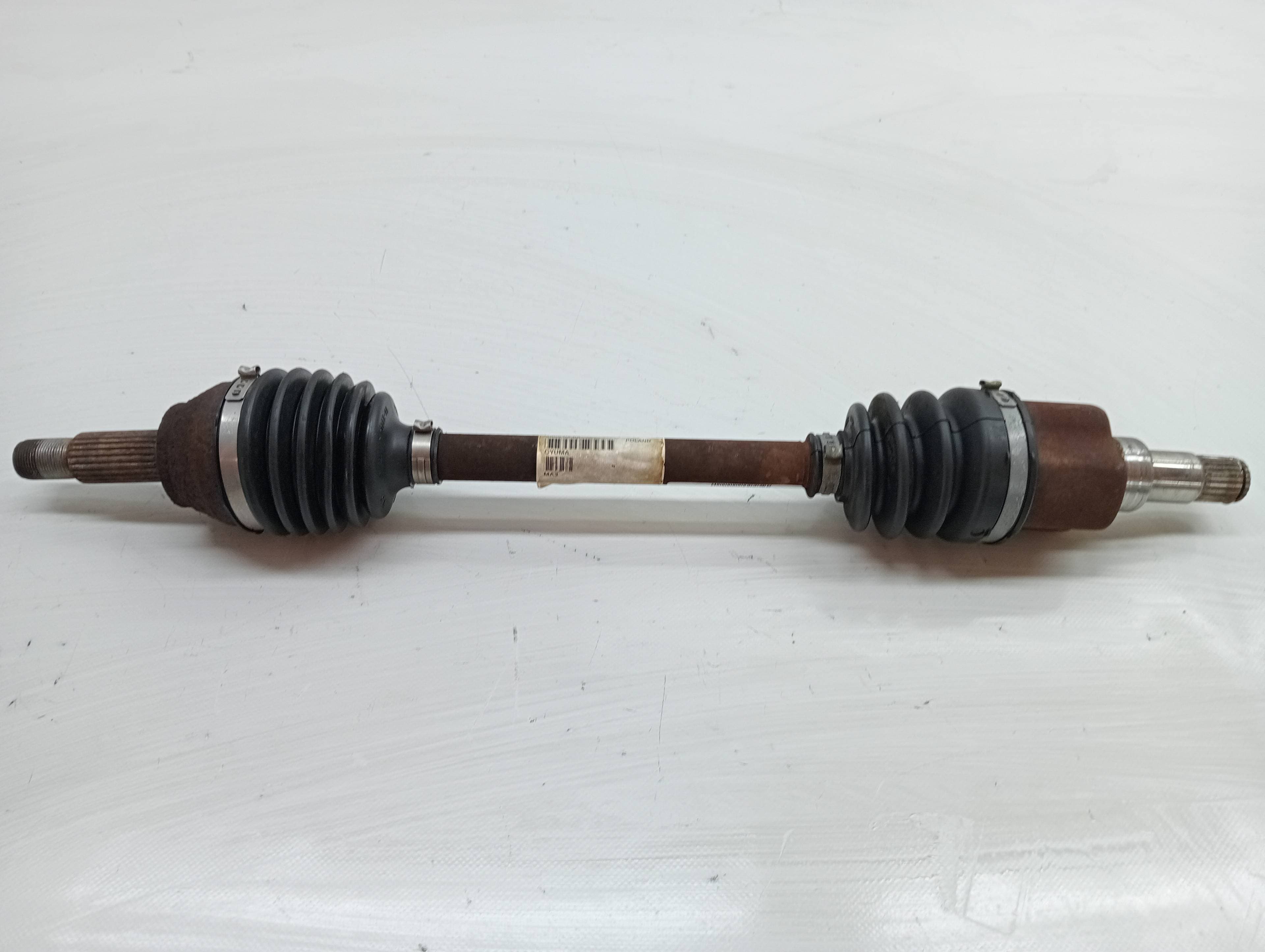 Transmision delantera izquierda FORD FIESTA BERLINA 2