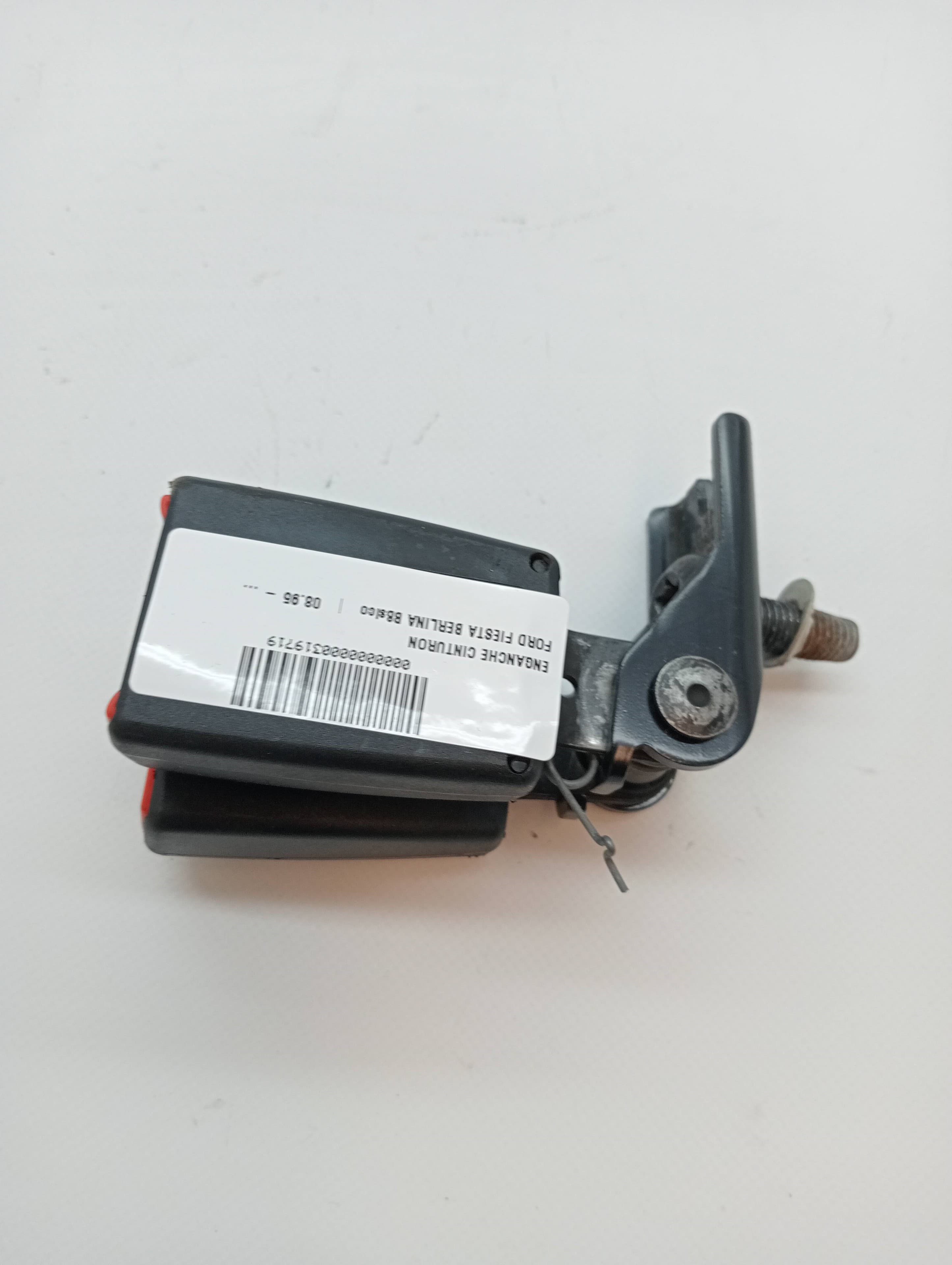 Enganche cinturon FORD FIESTA BERLINA