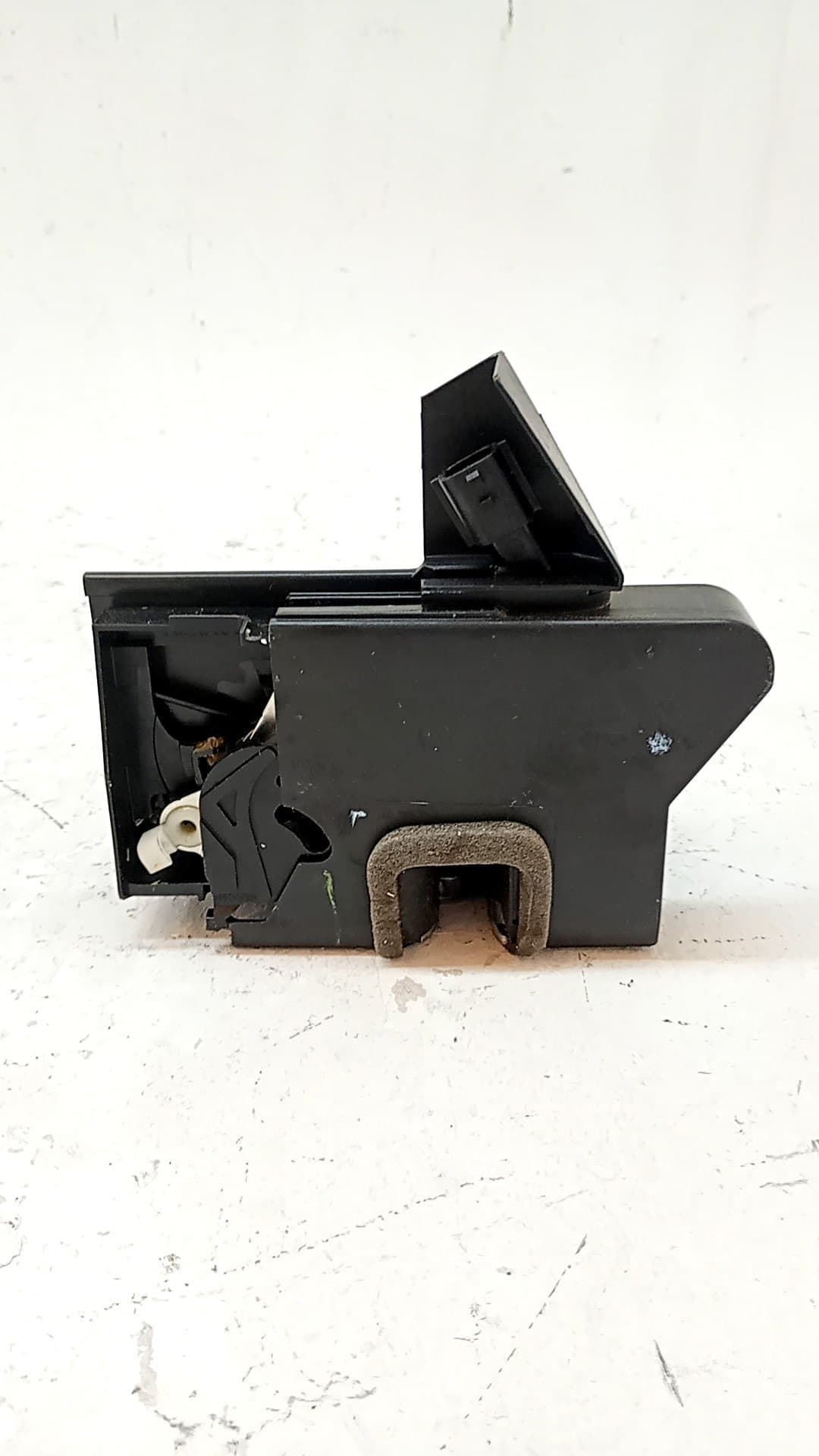 Cerradura puerta delantera derecha DACIA DUSTER 3