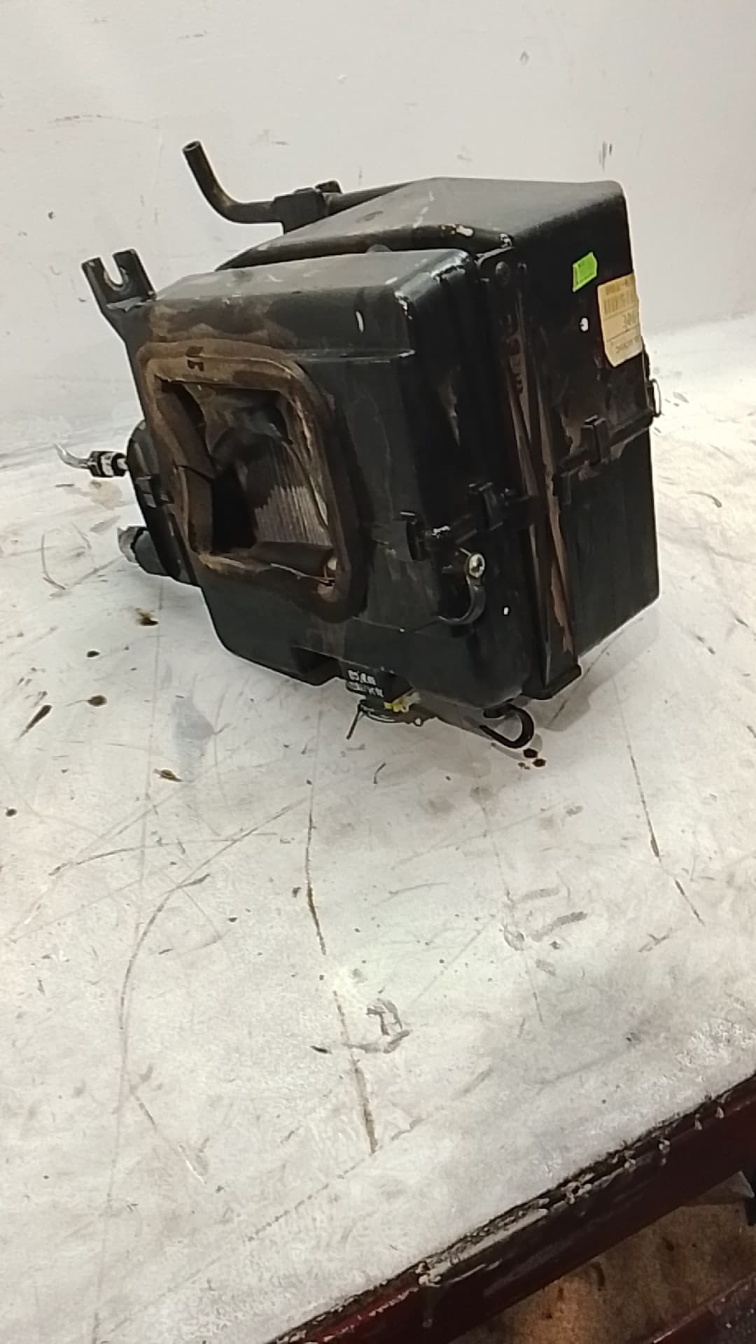 Caja filtro aire NISSAN TERRANO (WD21) 2