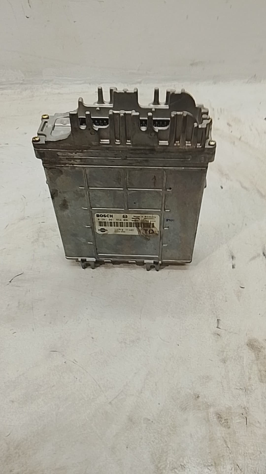Centralita motor uce NISSAN TERRANO (WD21) 3