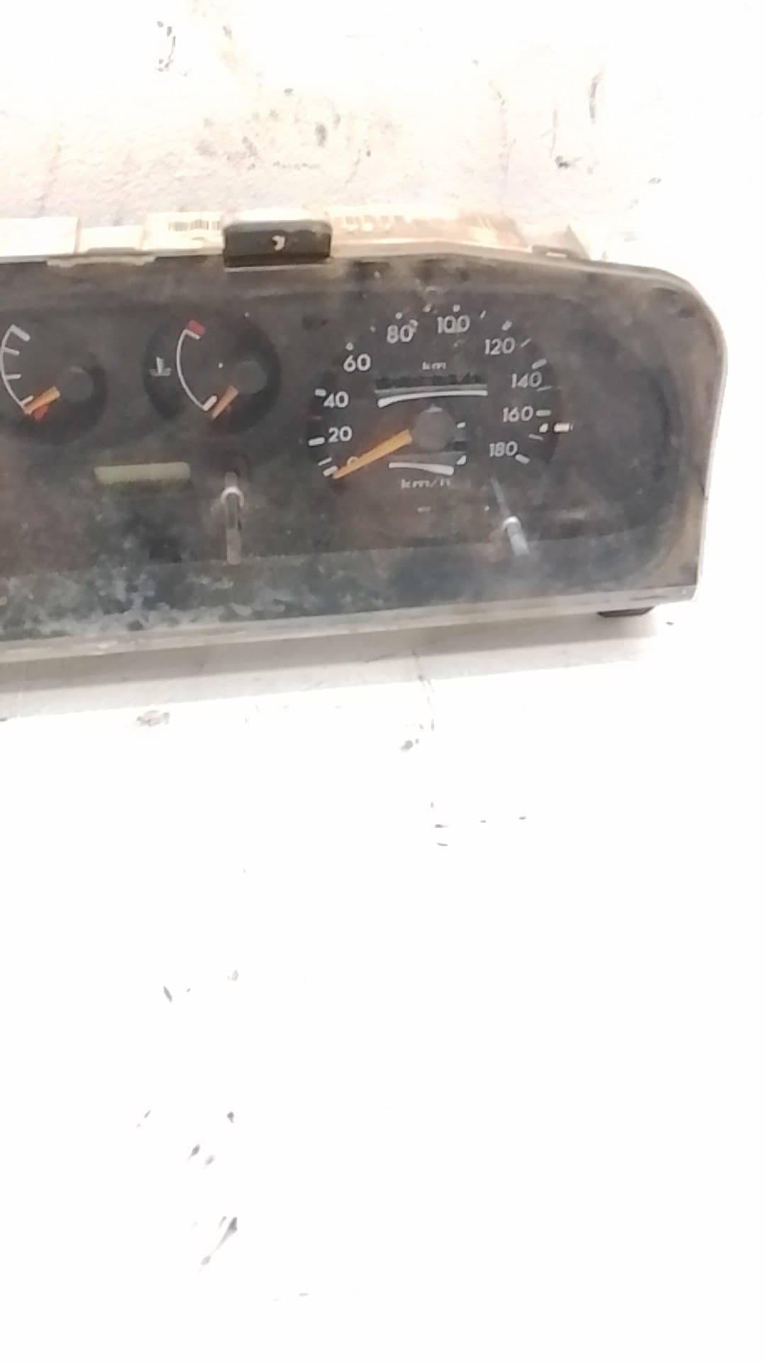 Cuadro instrumentos NISSAN TERRANO (WD21) 4