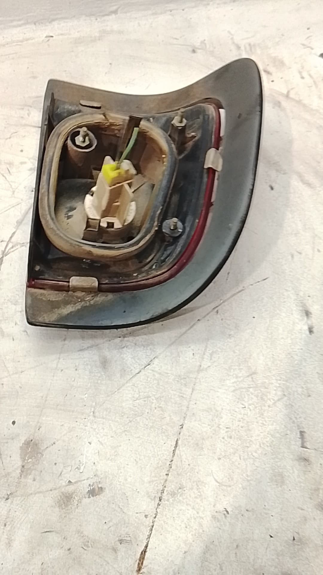 Piloto trasero derecho NISSAN TERRANO (WD21) 2