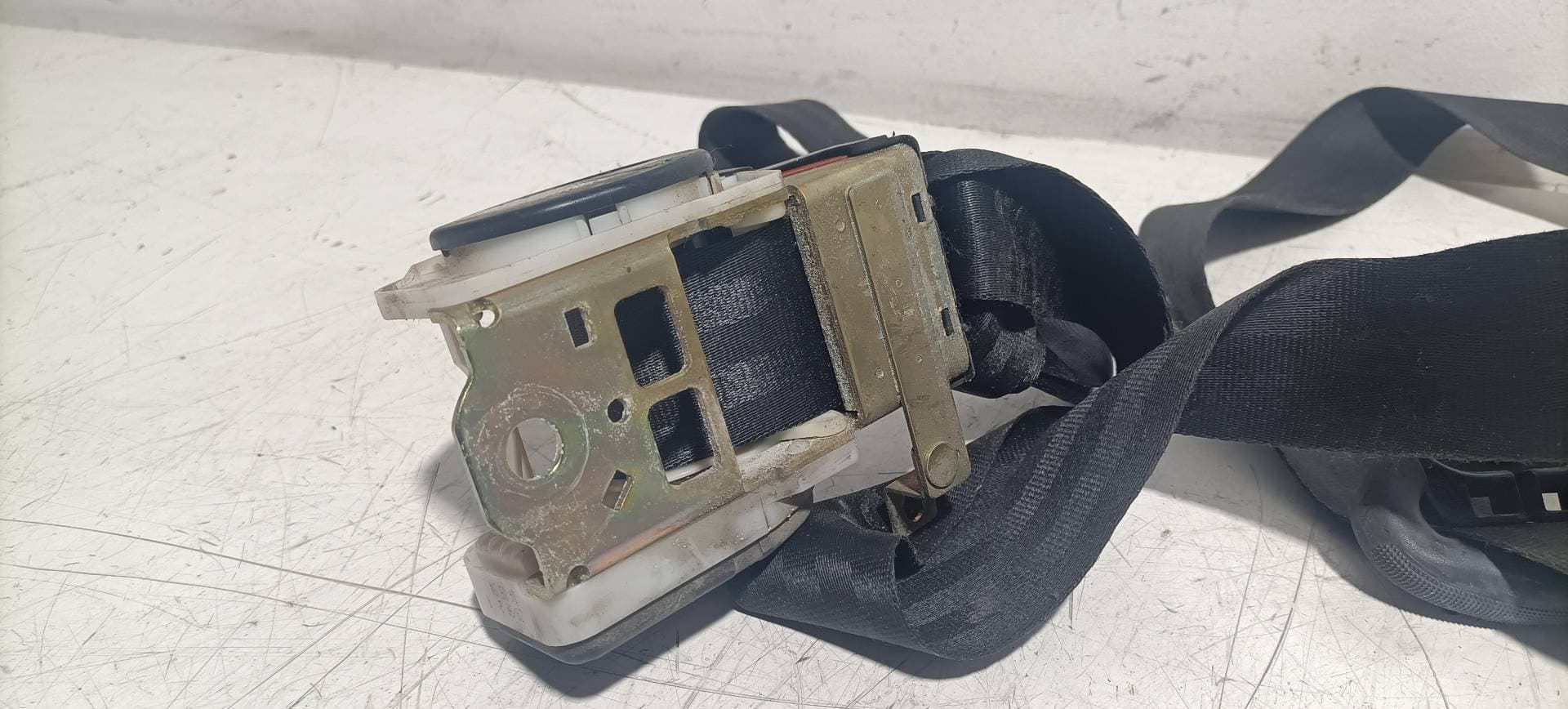 Cinturon seguridad delantero derecho SEAT CORDOBA BERLINA (6K2) 4
