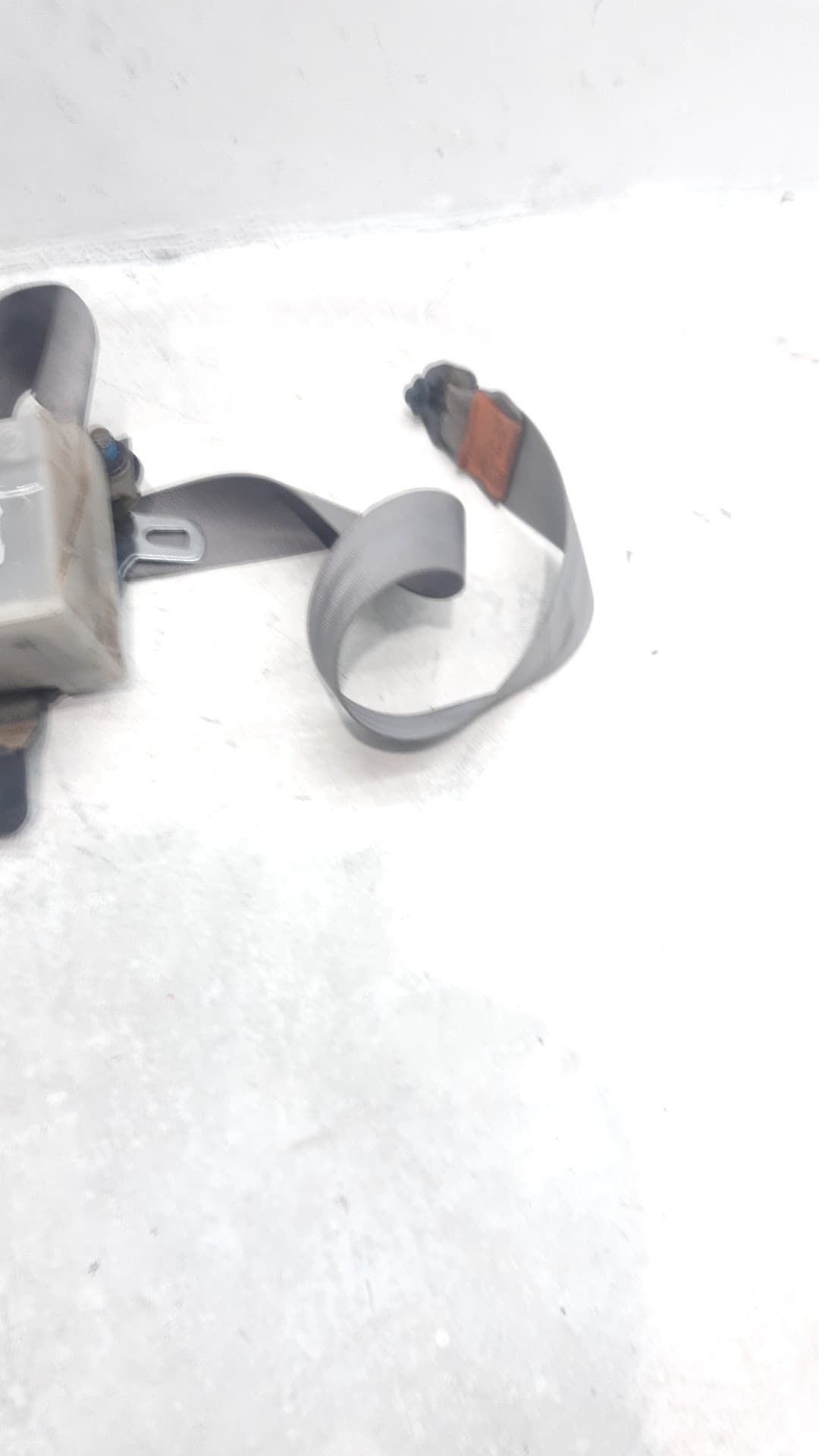 Cinturon seguridad delantero izquierdo MITSUBISHI L200 (K3_T, K2_T, K1_T, K0_T) 4