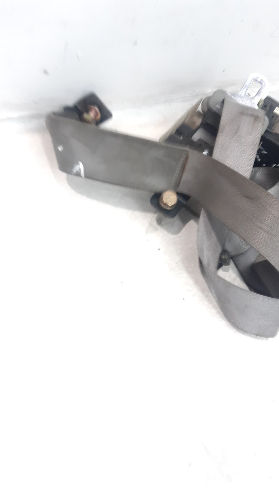 Cinturon seguridad trasero izquierdo MITSUBISHI L200 (K3_T, K2_T, K1_T, K0_T) 3