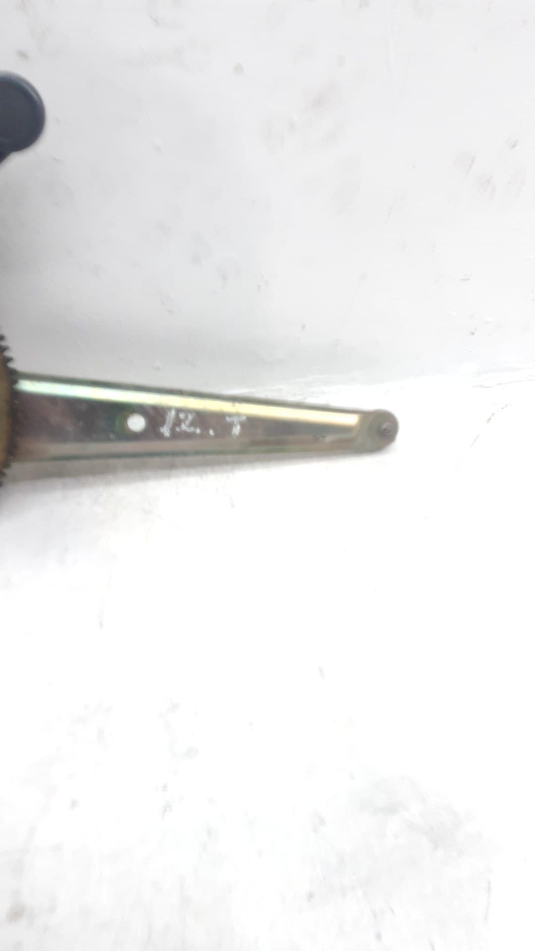 Elevalunas trasero izquierdo MITSUBISHI L200 (K3_T, K2_T, K1_T, K0_T) 2
