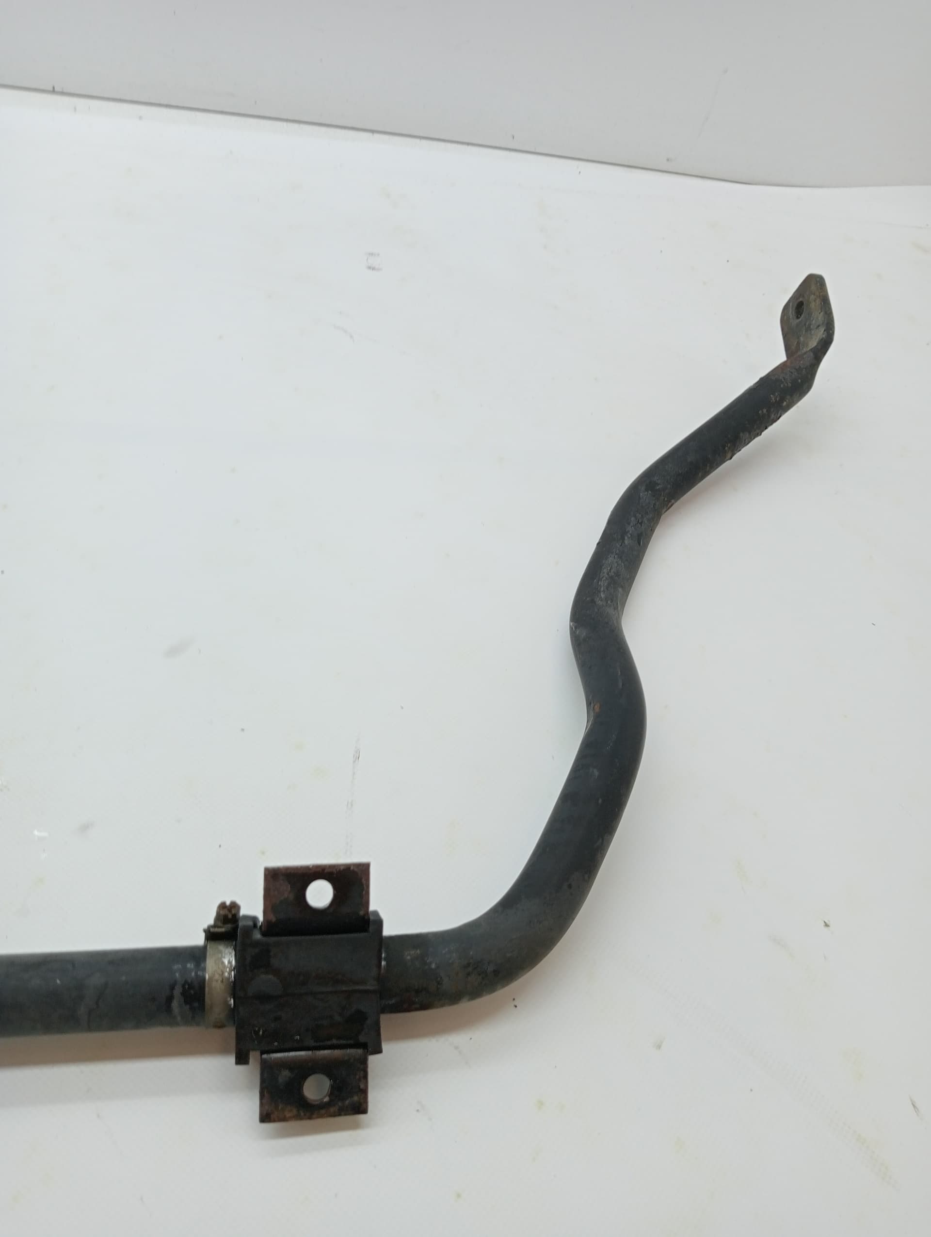 Barra estabilizadora delantera SUZUKI JIMNY SN (FJ) 2