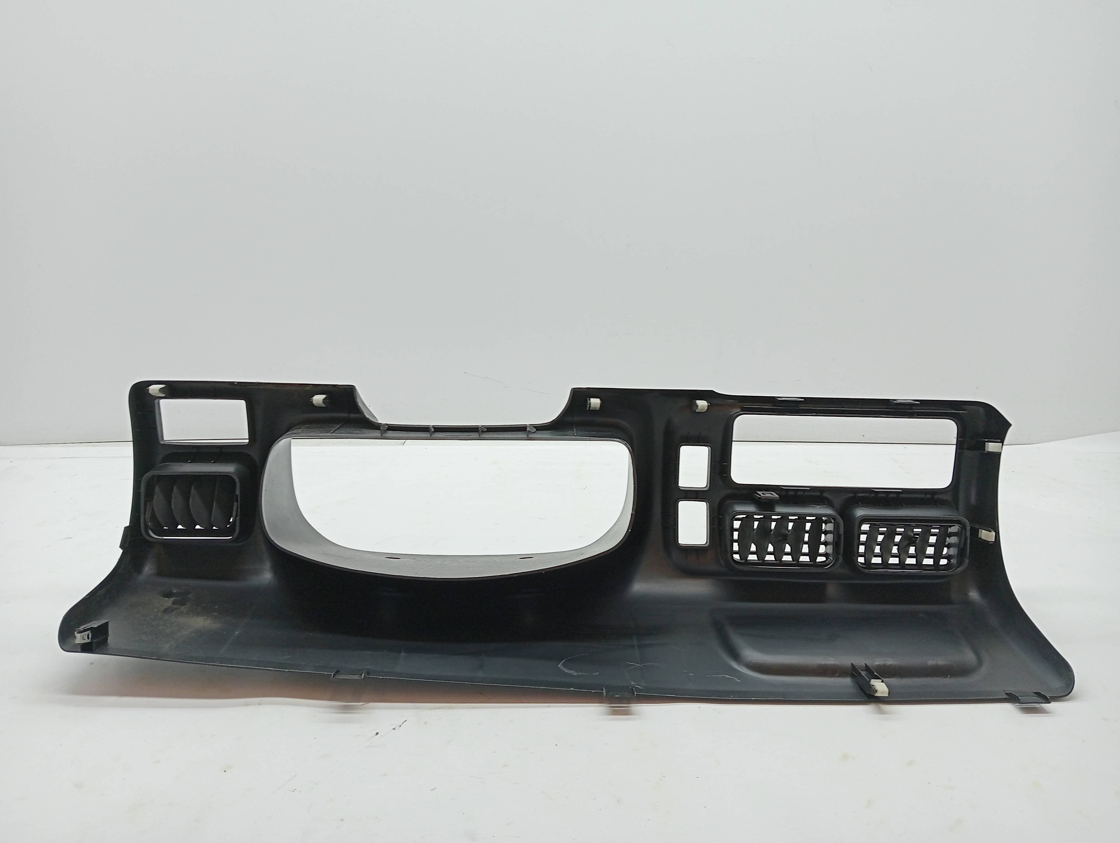 Consola central SUZUKI JIMNY SN (FJ) 2