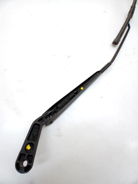 Brazo limpia delantero derecho AUDI A3 (8L)
