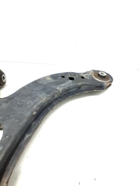 Brazo suspension inferior delantero izquierdo AUDI A3 (8L) 2