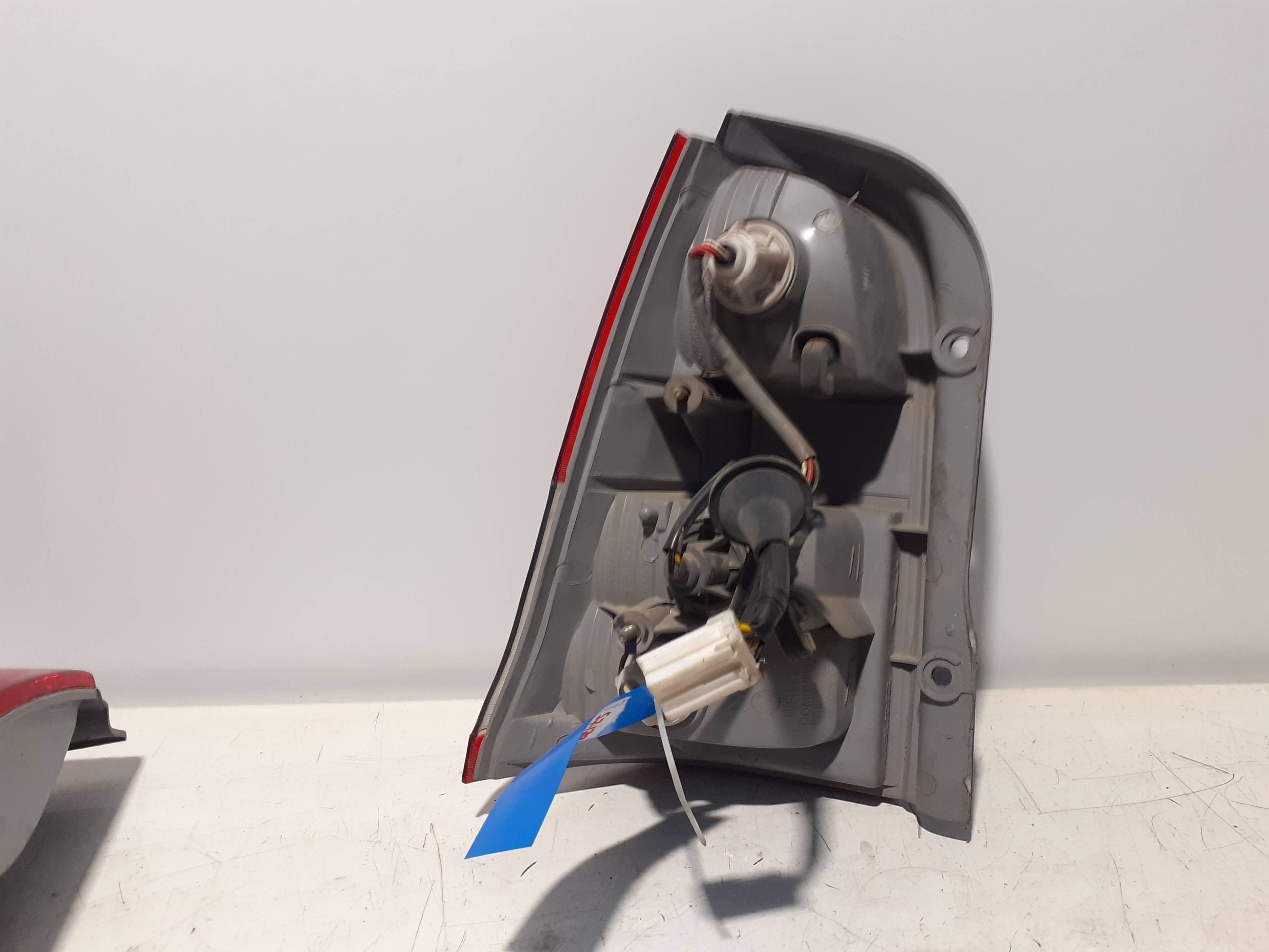 Piloto trasero derecho DAEWOO NEXIA 3